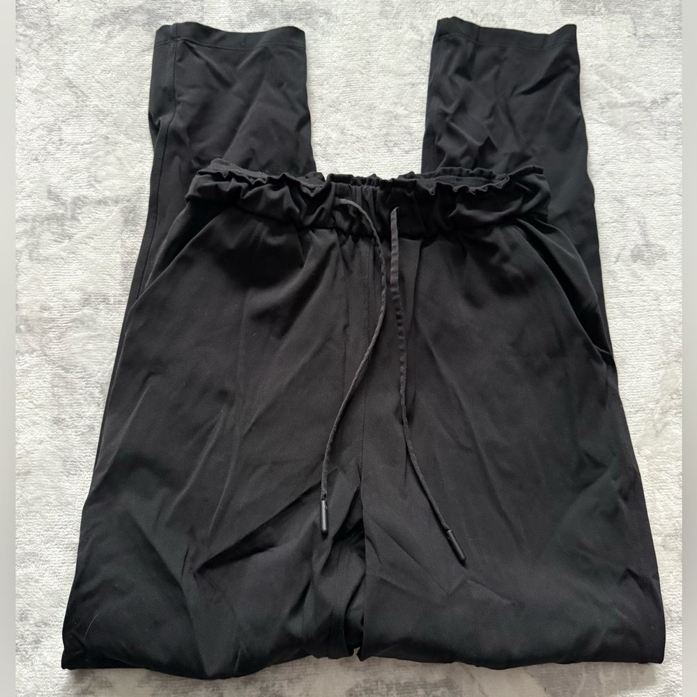 Lululemon pants